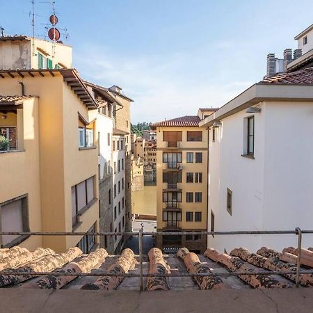 Ferienwohnung Ponte Vecchio'S Penthouse Florenz Exterior foto