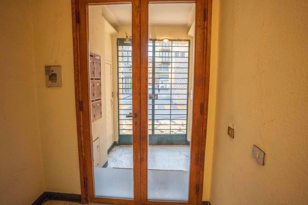 Ferienwohnung Ponte Vecchio'S Penthouse Florenz Exterior foto