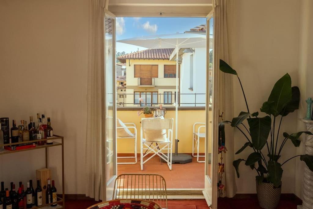 Ferienwohnung Ponte Vecchio'S Penthouse Florenz Exterior foto
